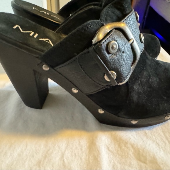 MIA SHOES CLOGS NWT - Picture 3 of 10
